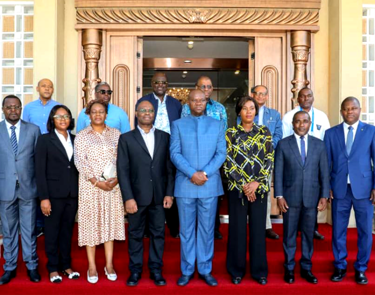 À Pékin, le Président Oligui Nguema a renouvelé son engagement envers le renforcement des relations entre le Gabon et la Chine lors de sa visite à l'ambassade du Gabon.